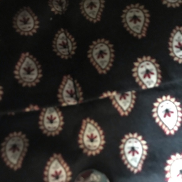 Vera Bradley black and white patterned purse - Picture 13 of 13